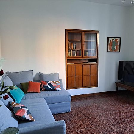Stella Apartment By Quokka 360 - Past And Present In Como Kültér fotó